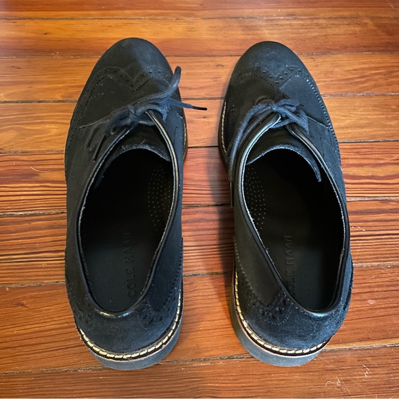Men’s Cole Haan Black Suede Franklin Wingtip Shoes - Picture 2 of 4